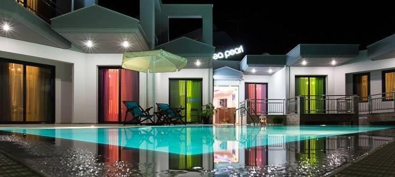 Sea Pearl Luxury Apartments Nea Vrasna Exterior photo